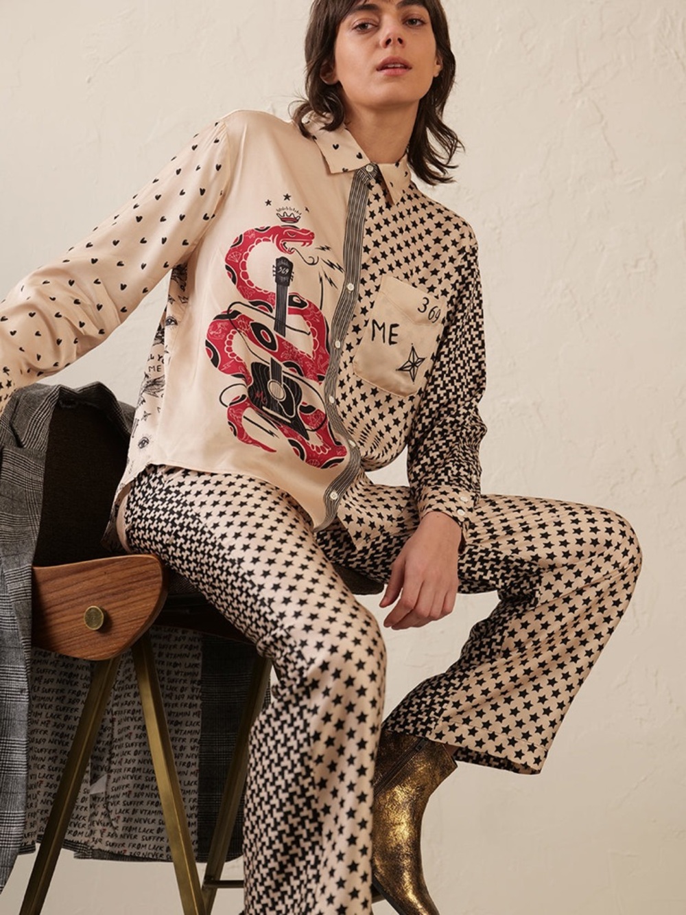 Me369 Scarlett Mystic Print Shirt size XL